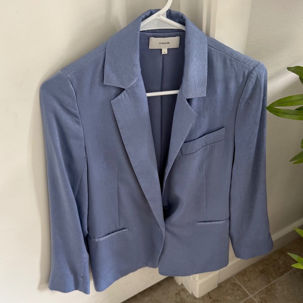 Vince Drapey Boyfriend Blazer (Size 0)